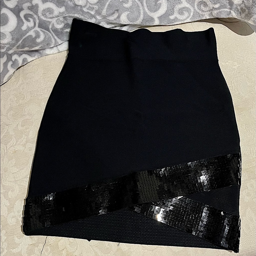 BCBG skirt
